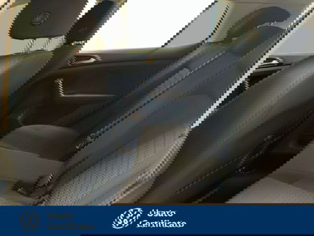 Volkswagen T-Cross usata a Vicenza (12)