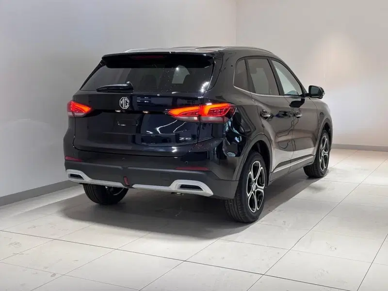Mg ZS nuova a Varese (2)