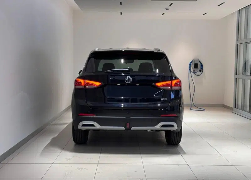 Mg ZS nuova a Varese (7)
