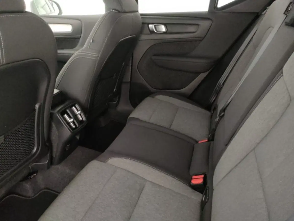 Volvo XC40 usata a Modena (10)