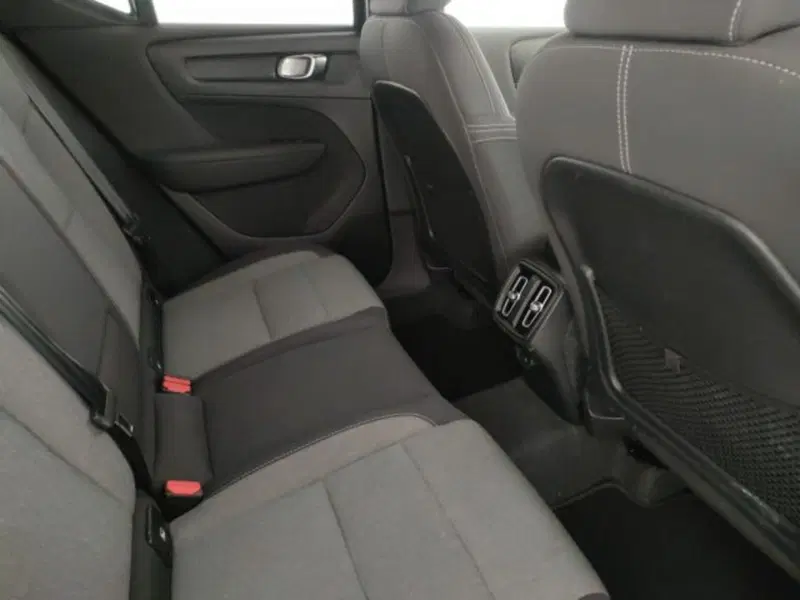 Volvo XC40 usata a Modena (11)