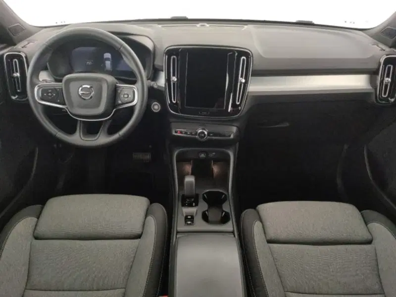 Volvo XC40 usata a Modena (13)