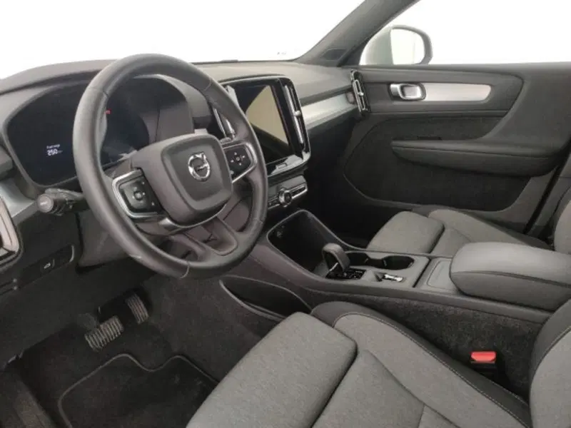 Volvo XC40 usata a Modena (9)