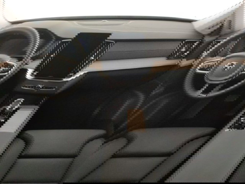 Volvo XC90 usata a Modena (9)