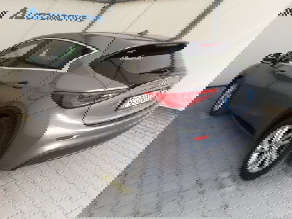 Infiniti Q30 usata a Firenze (11)