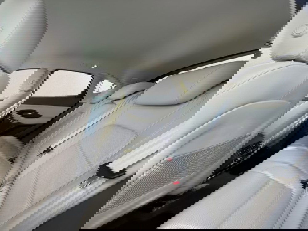 Jaguar E-Pace usata a Udine (8)