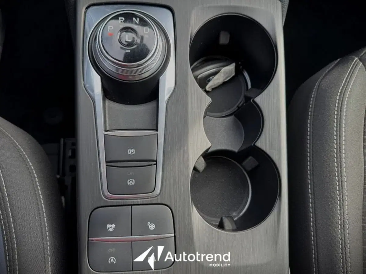 Ford Kuga usata a Lecce (11)