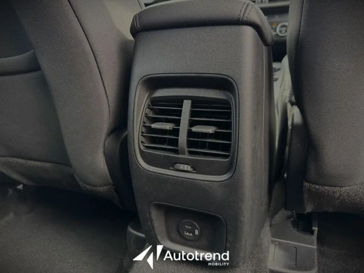 Ford Kuga usata a Lecce (14)