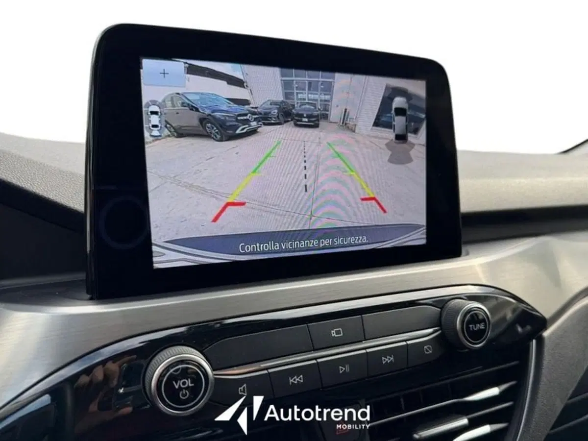 Ford Kuga usata a Lecce (8)