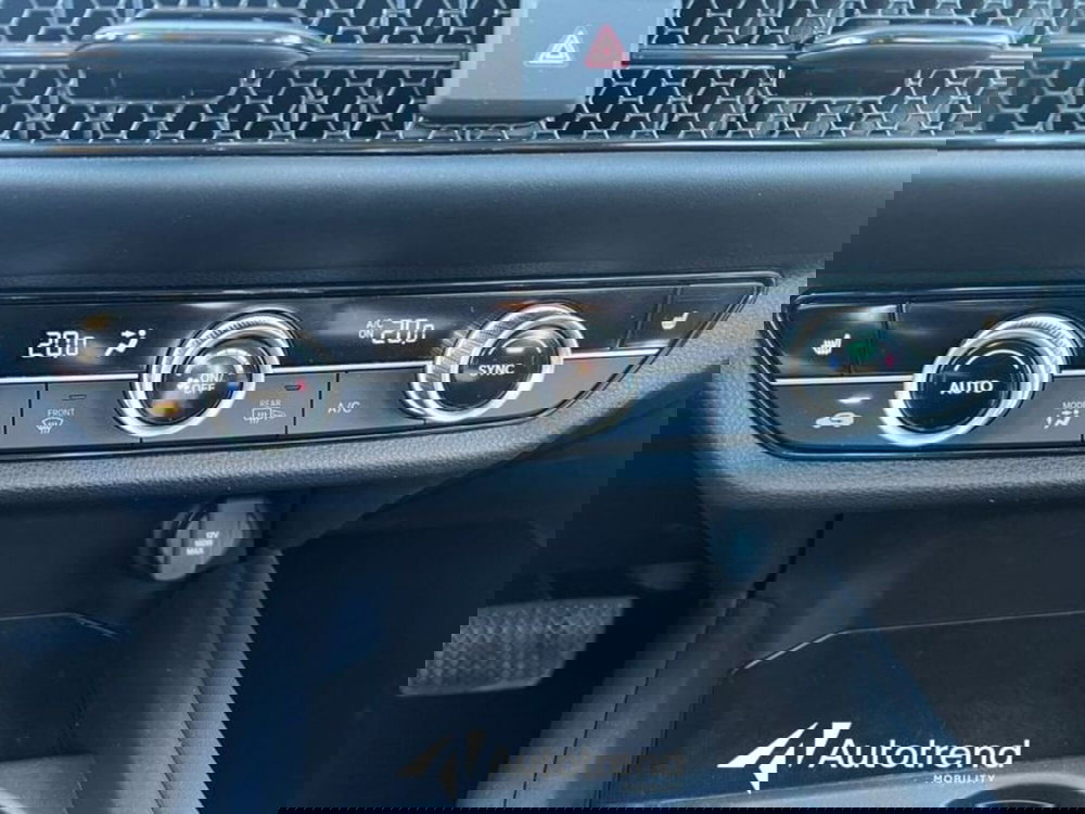 Honda ZR-V usata a Lecce (13)