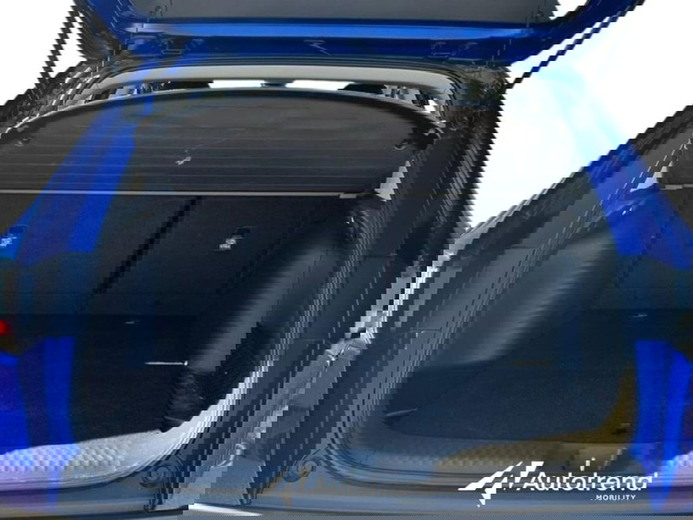 Honda ZR-V usata a Lecce (16)