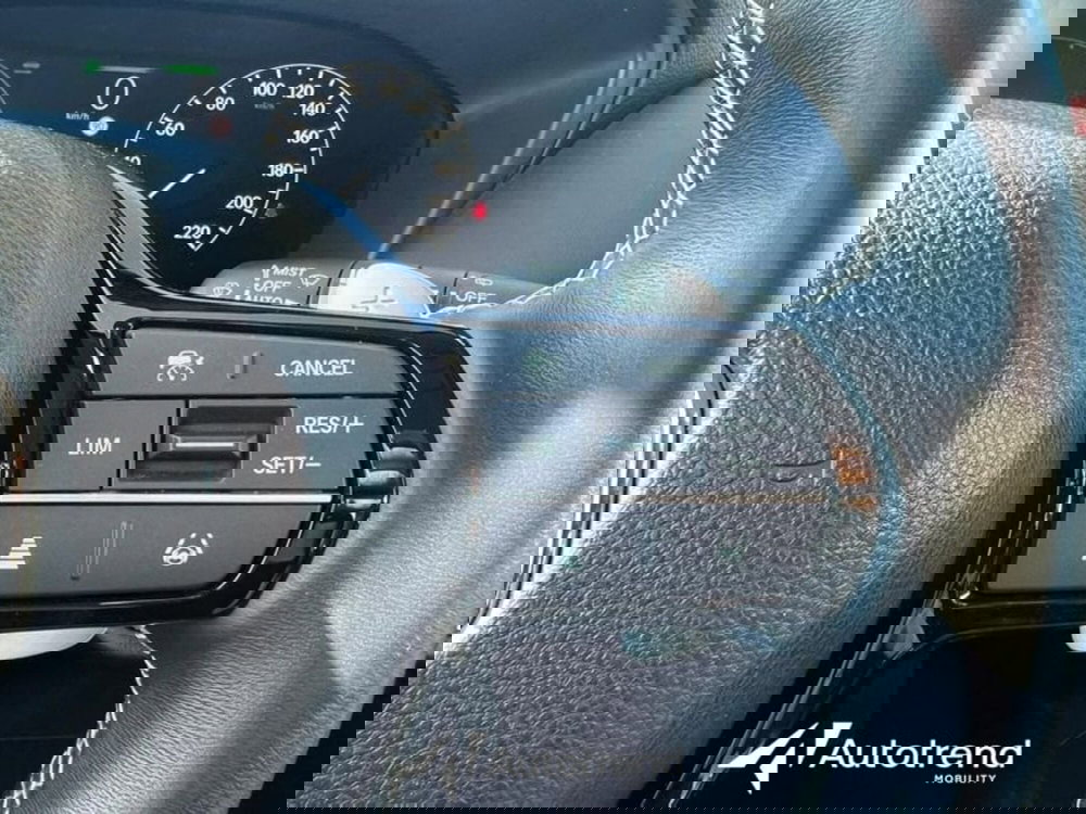 Honda ZR-V usata a Lecce (9)