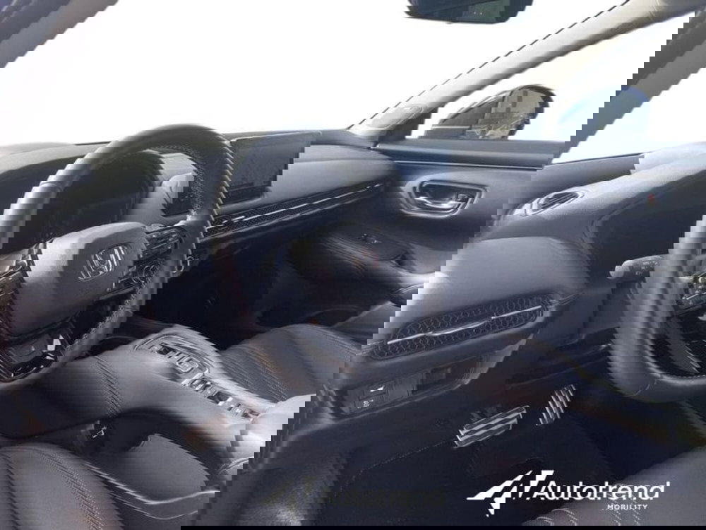 Honda ZR-V usata a Lecce (7)