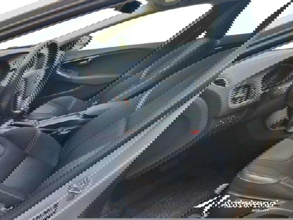 Volvo V40 usata a Lecce (5)