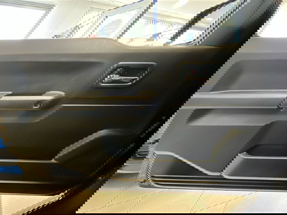 Suzuki Jimny usata a Lecce (18)