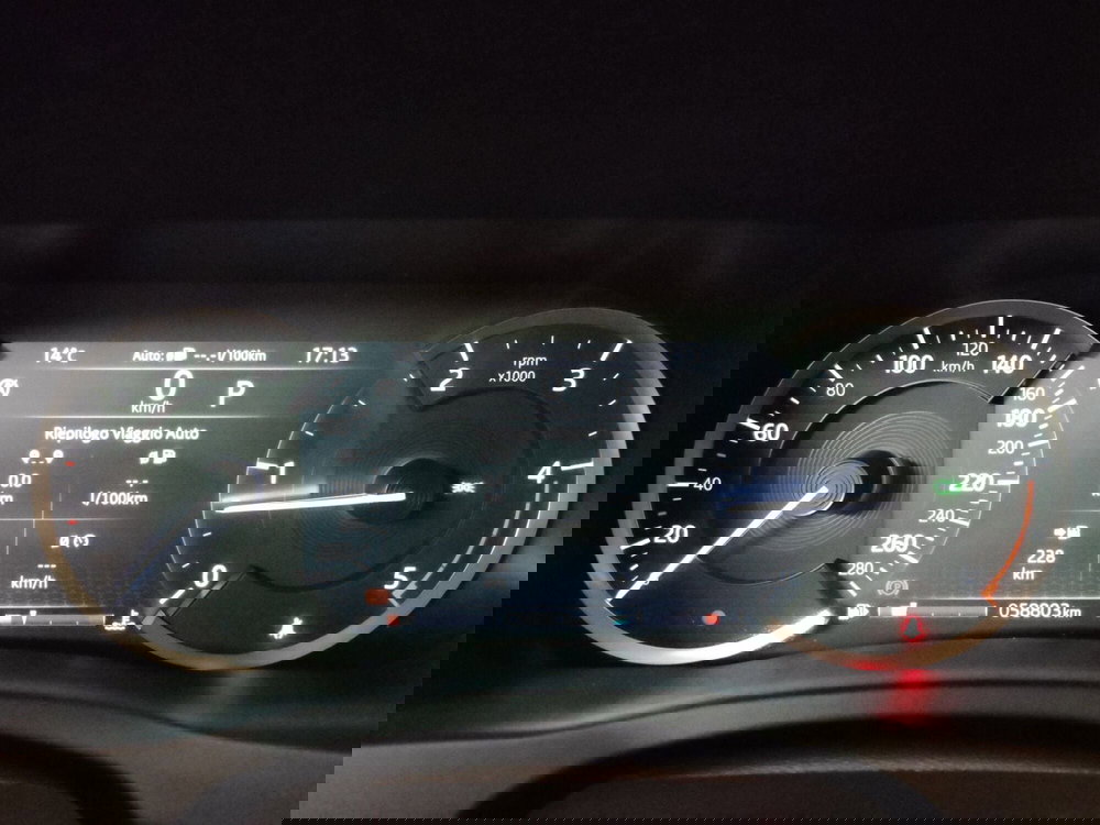 Jaguar XE usata a Teramo (18)