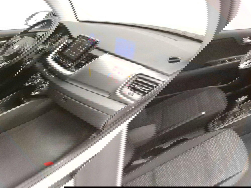 Kia Stonic usata a L'Aquila (12)