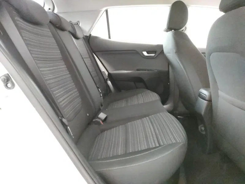 Kia Stonic usata a L'Aquila (14)