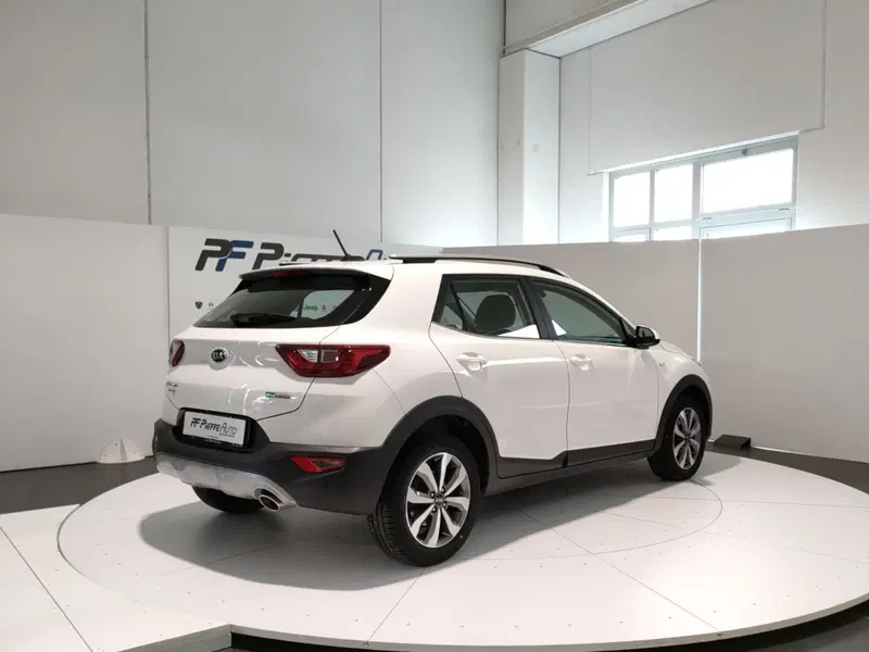 Kia Stonic usata a L'Aquila (4)