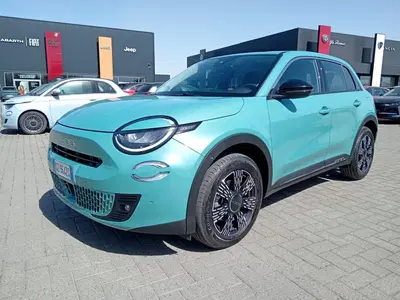 Fiat 600 1.2 hybrid Icon 145cv auto del 2025 usata a Alessandria
