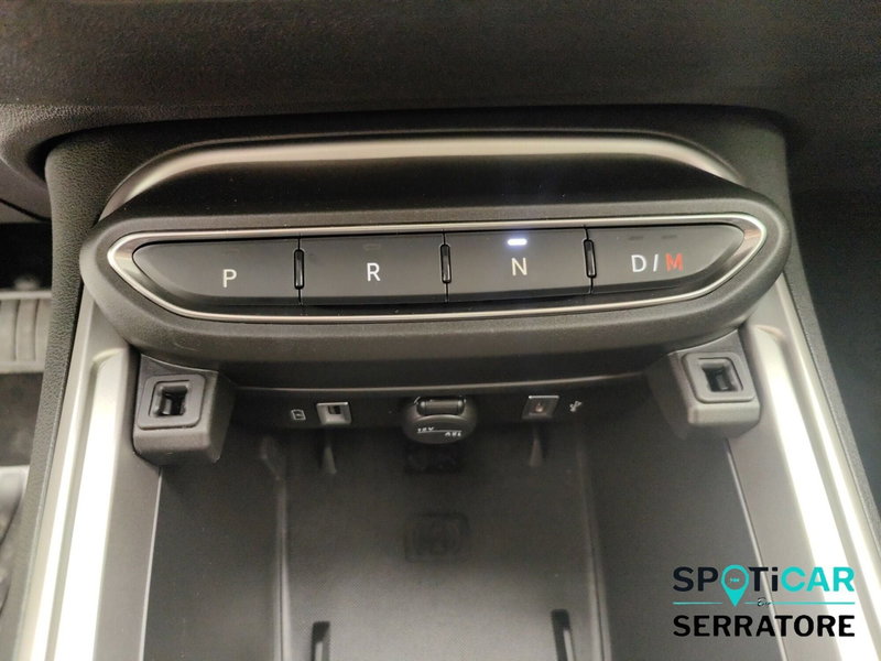 Jeep Avenger nuova a Como (18)