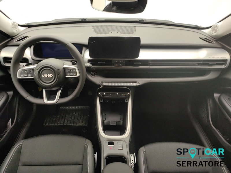 Jeep Avenger nuova a Como (7)