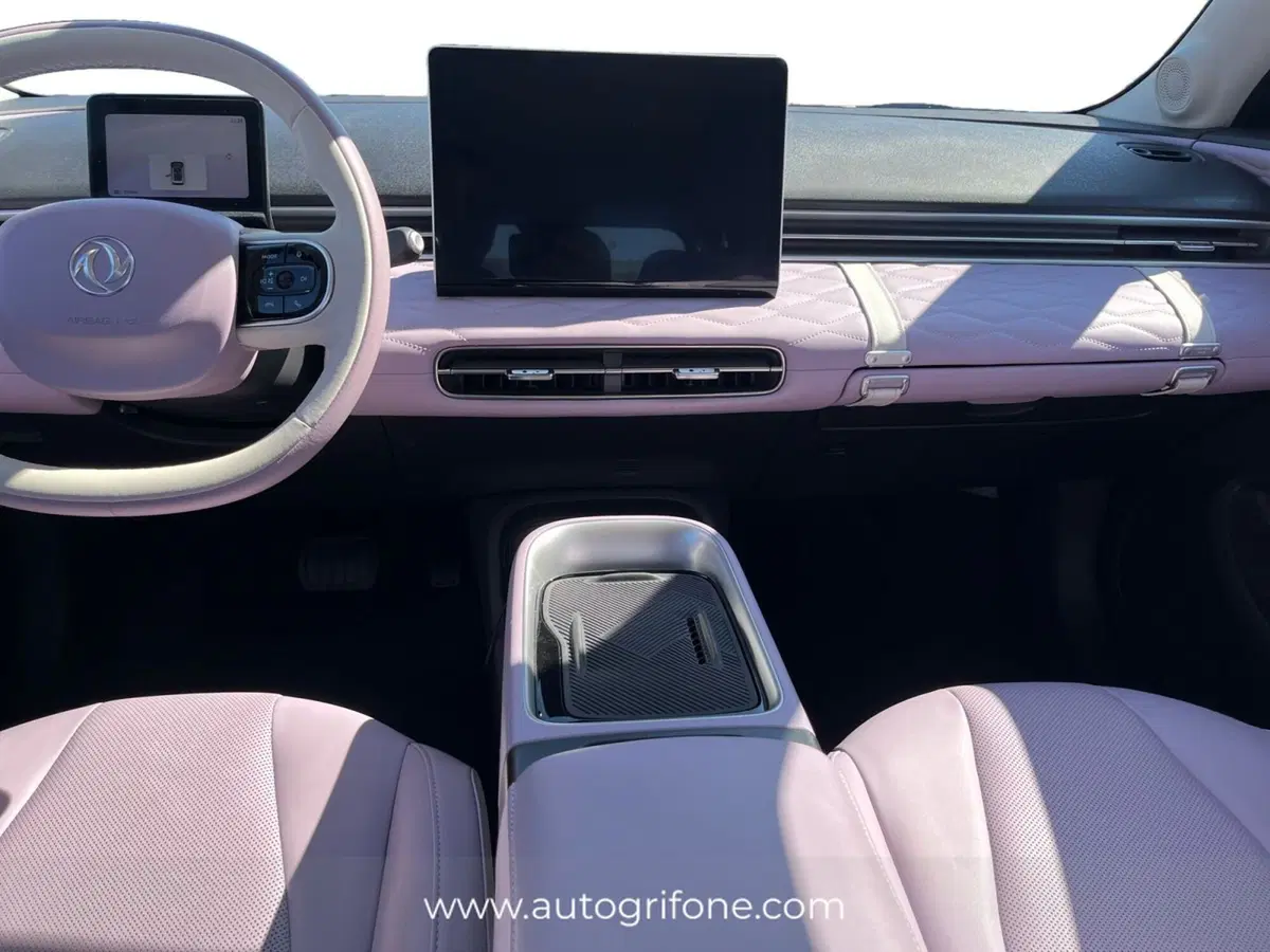 Dongfeng Box  nuova a Modena (11)