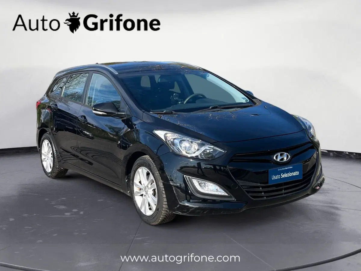 Hyundai i30 Station Wagon usata a Modena (7)