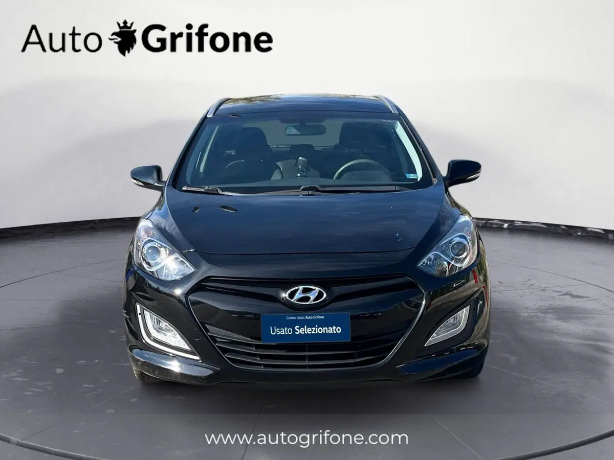 Hyundai i30 Station Wagon usata a Modena (8)