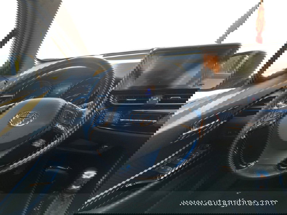 Toyota Toyota C-HR usata a Modena (12)