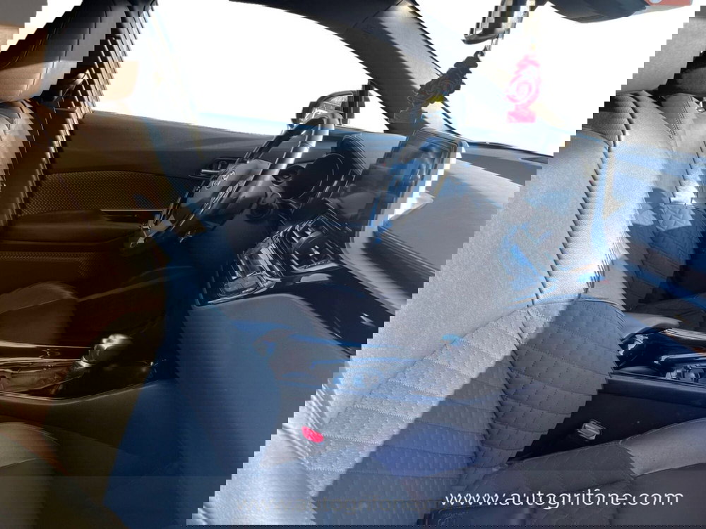 Toyota Toyota C-HR usata a Modena (15)