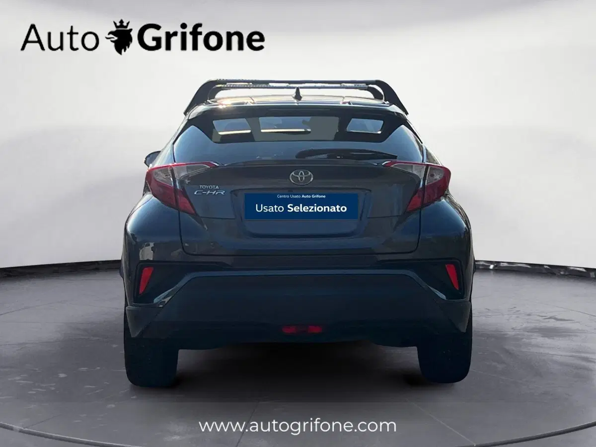 Toyota Toyota C-HR usata a Modena (4)