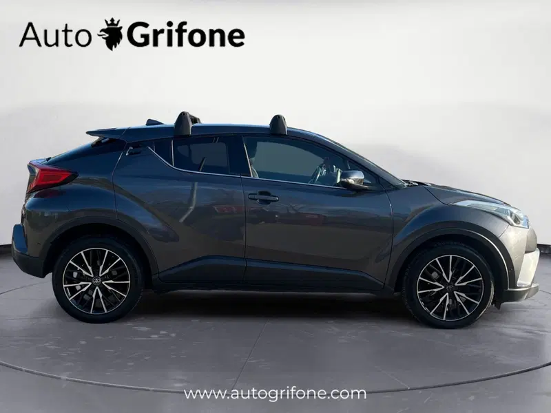 Toyota Toyota C-HR usata a Modena (6)