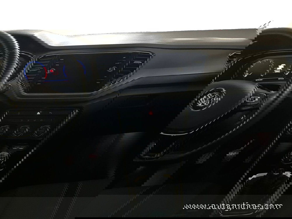 Volkswagen T-Roc usata a Modena (11)