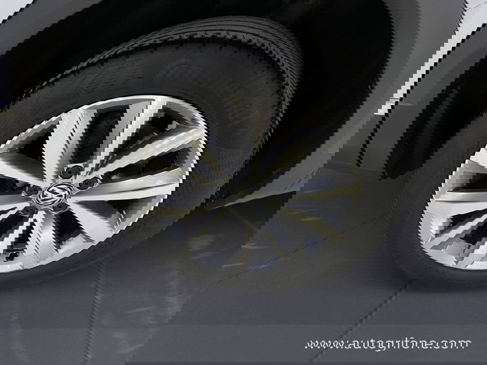 Volkswagen T-Roc usata a Modena (14)