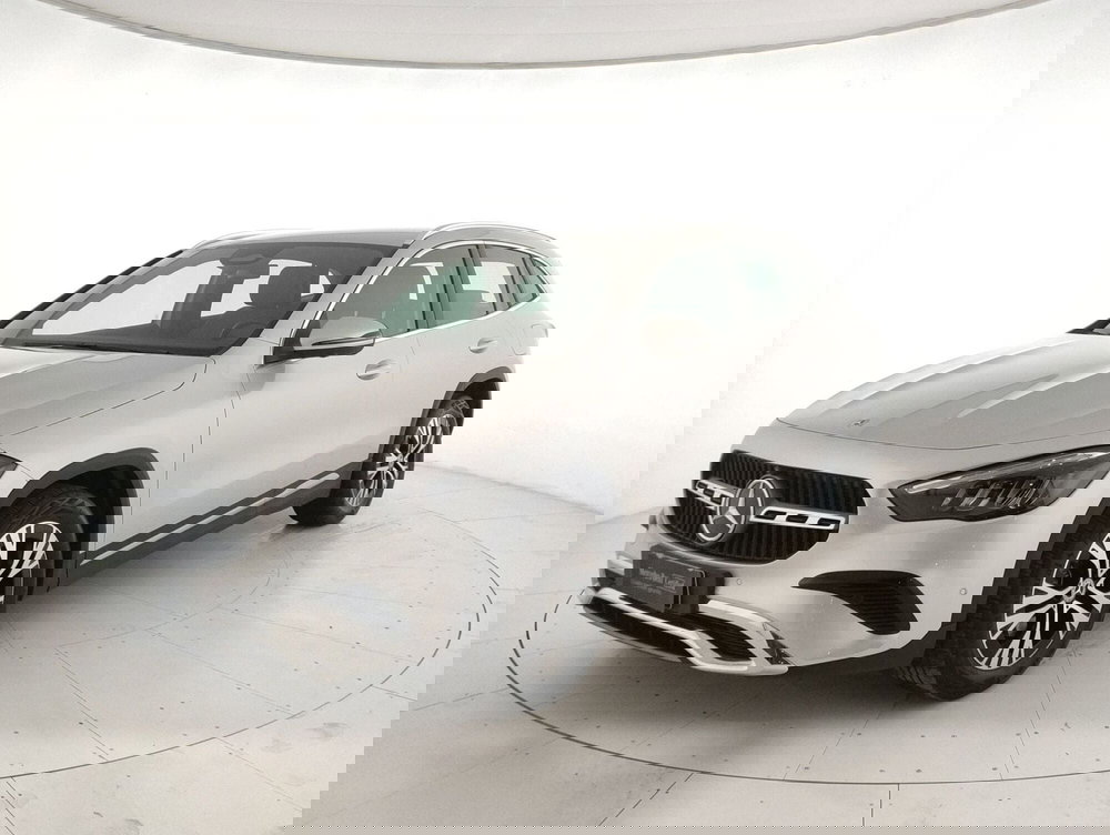 Mercedes-Benz GLA SUV usata a Alessandria