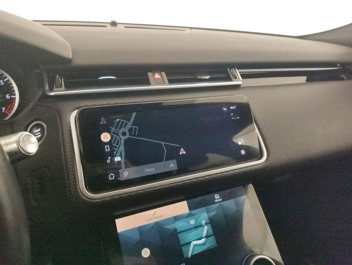 Land Rover Range Rover Velar usata a Alessandria (12)