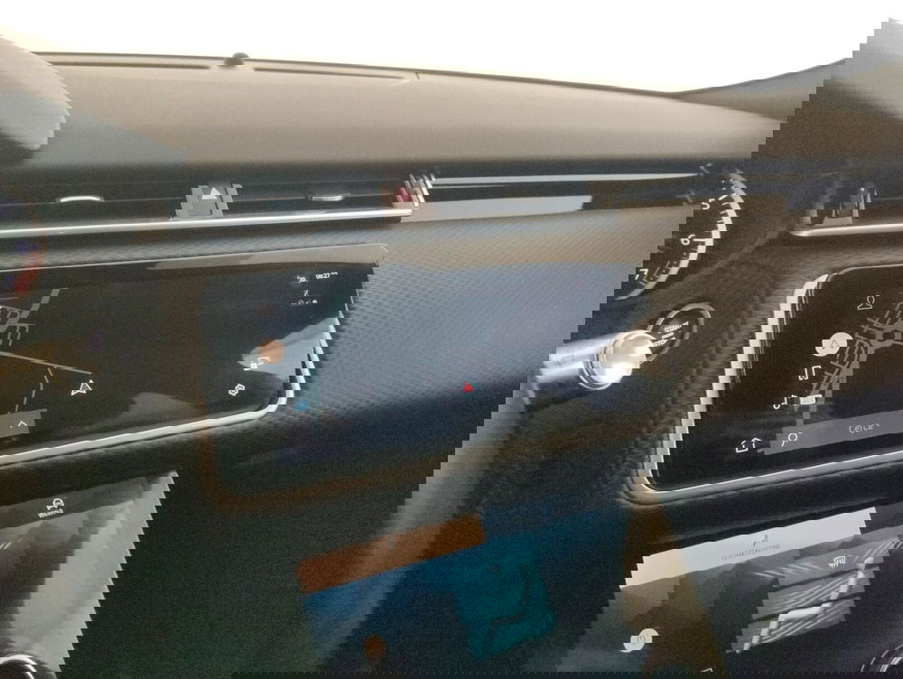 Land Rover Range Rover Velar usata a Alessandria (12)