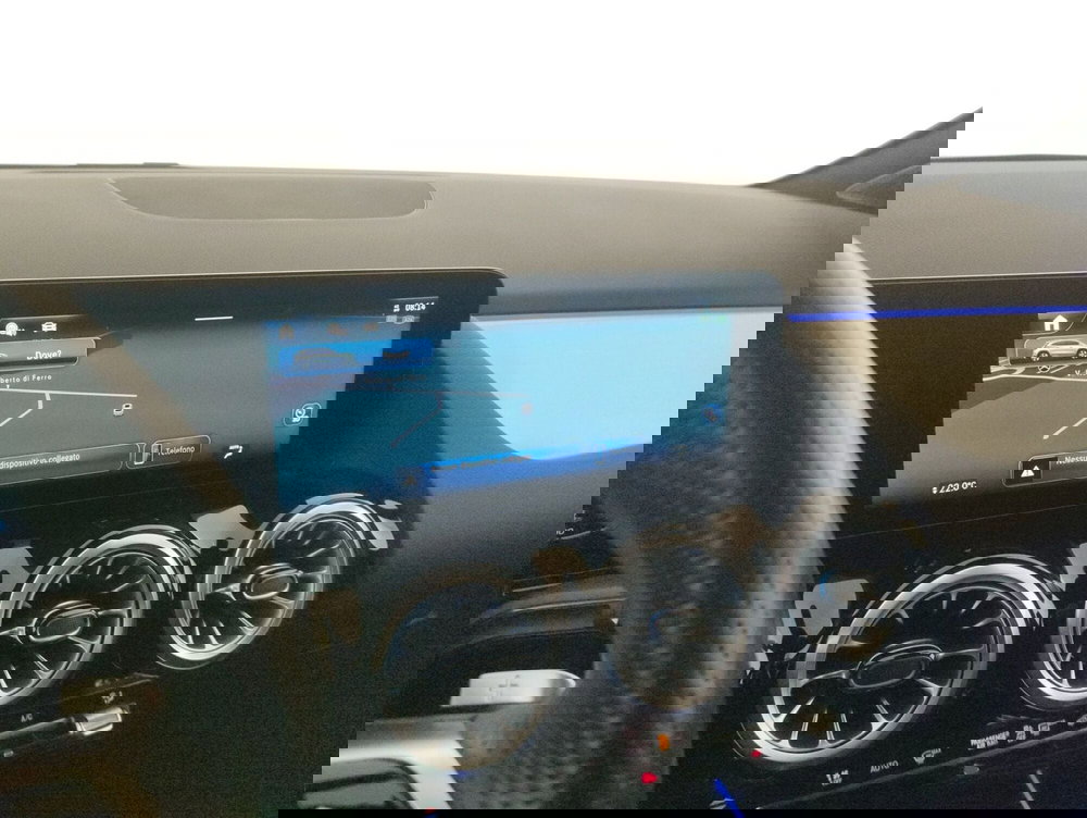 Mercedes-Benz GLA SUV usata  (12)