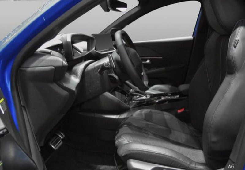 Peugeot 208 nuova a Caserta (17)