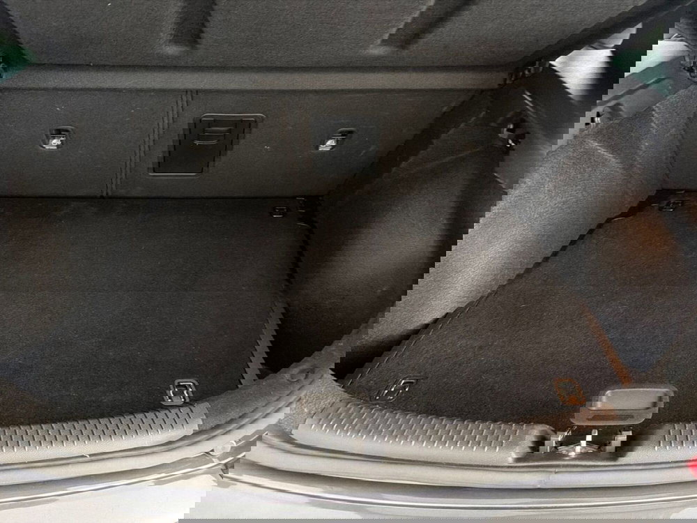 Hyundai i30 usata a Catania (5)