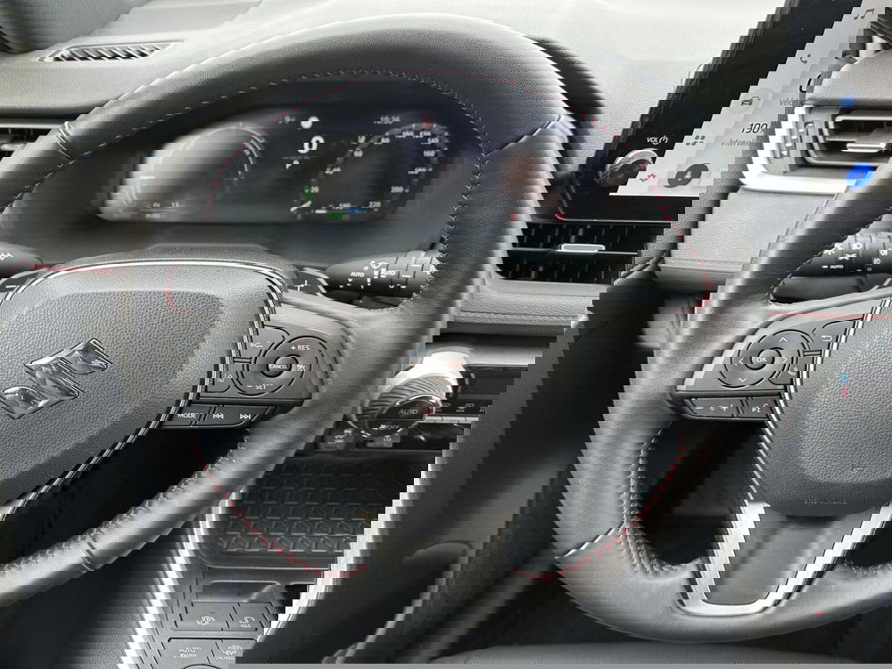 Suzuki Across usata a Pistoia (6)