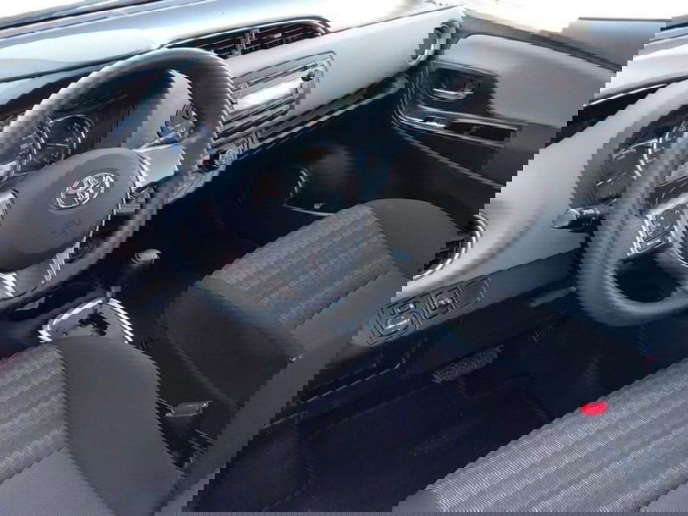 Toyota Yaris usata a Cagliari (11)