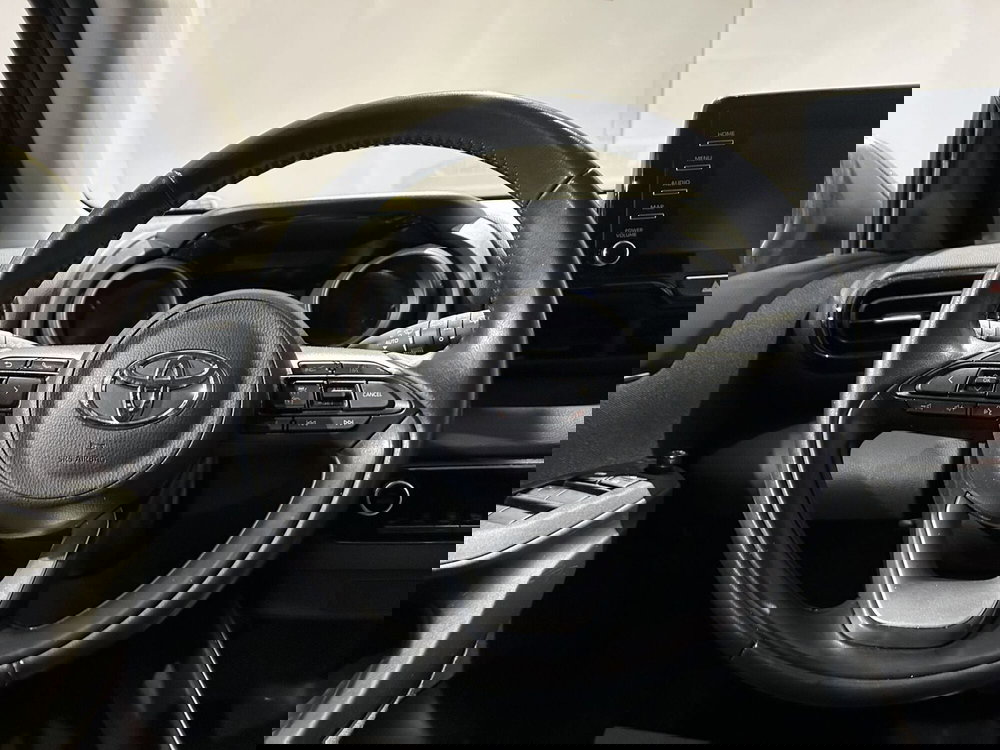 Toyota Yaris usata a Milano (10)