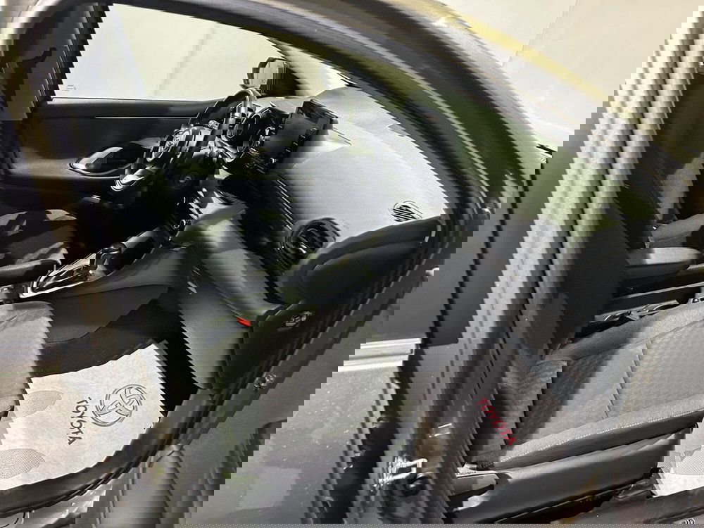 Toyota Yaris usata a Milano (6)