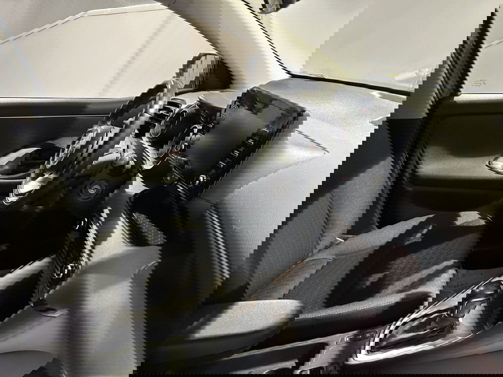 Toyota Yaris usata a Milano (7)