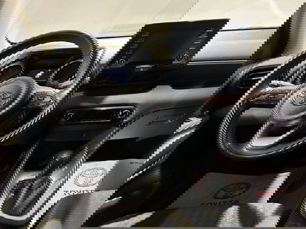 Toyota Yaris usata a Milano (9)