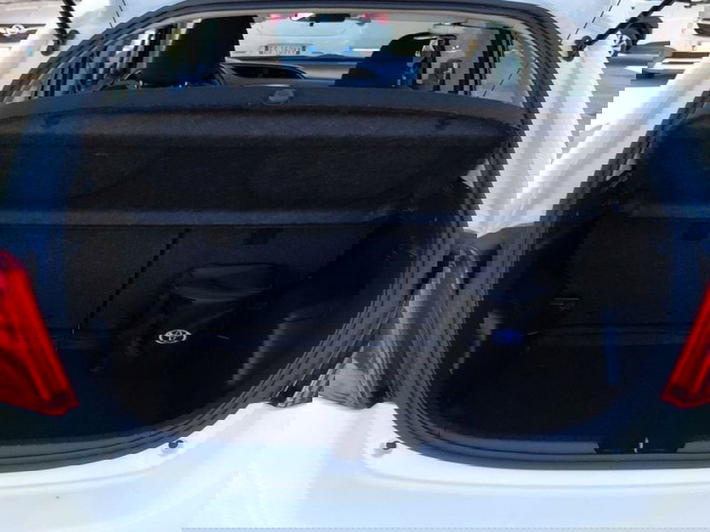 Toyota Yaris usata a Cagliari (9)