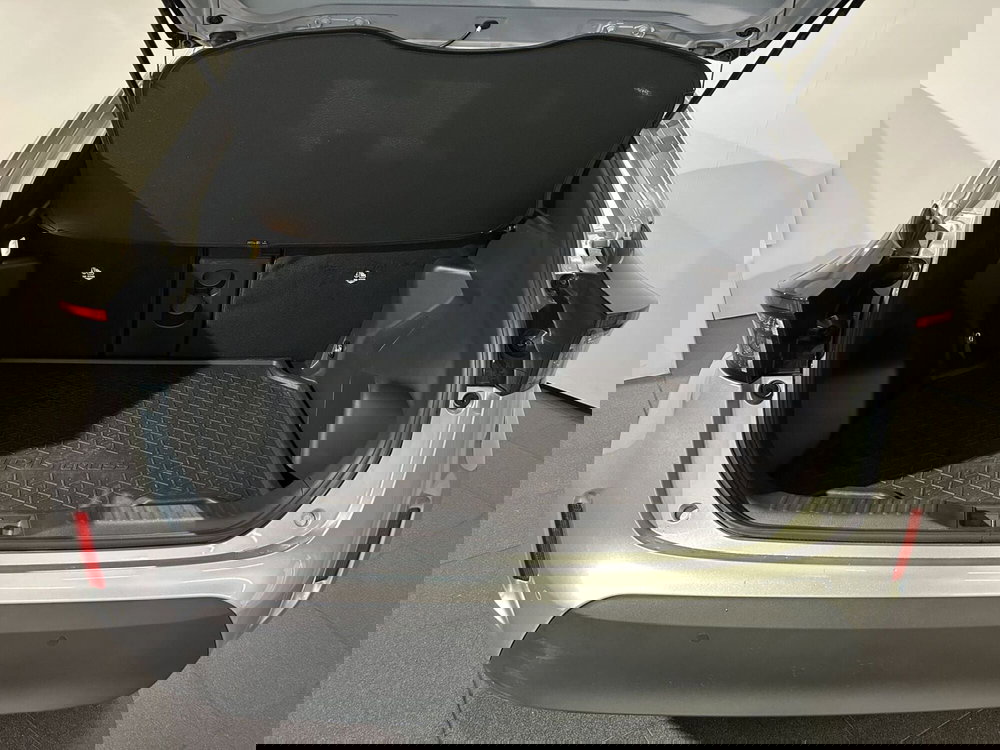 Toyota Yaris Cross usata a Milano (11)