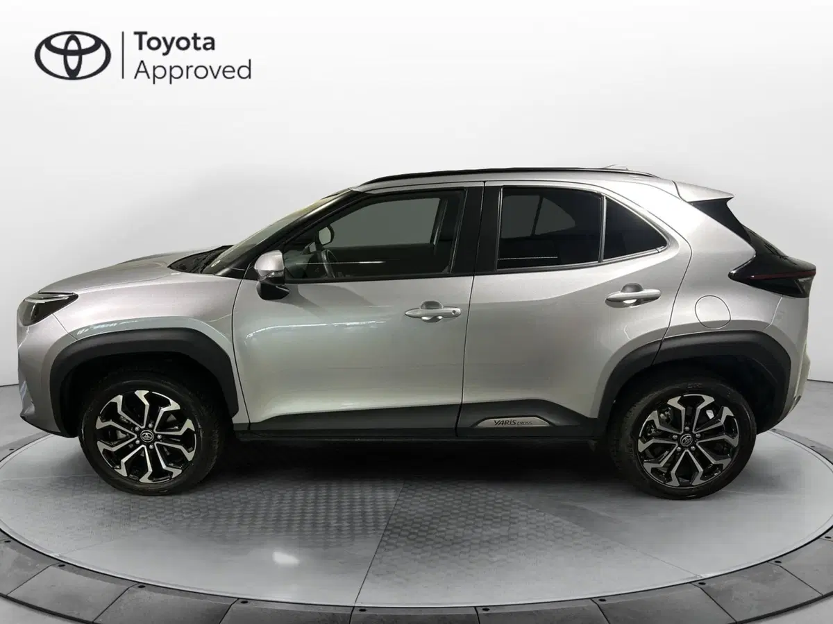 Toyota Yaris Cross usata a Milano (3)